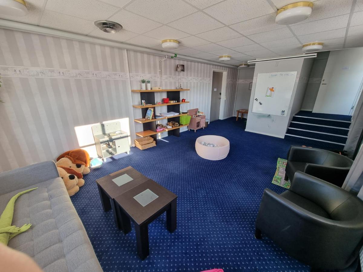 Hotell Tjamstan Mala Exteriér fotografie